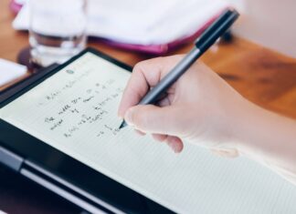 Jak wybrać idealny tablet do robienia notatek